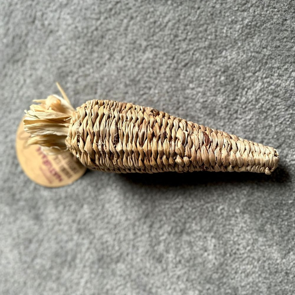 Banana Leaf Carrot Stuffer